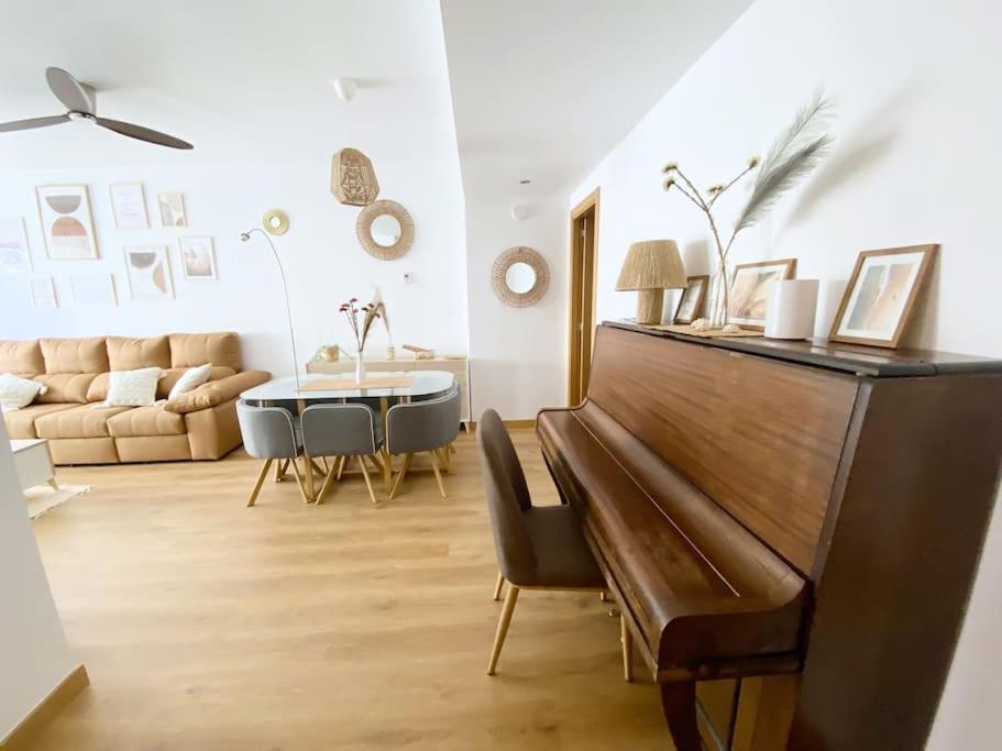 Casa Del Mar Luxury. Primera Linea De Playa อัลเมรีอา ภายนอก รูปภาพ